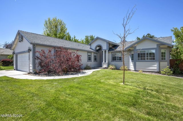 1778 Bougainvillea Drive, Minden, NV 89423