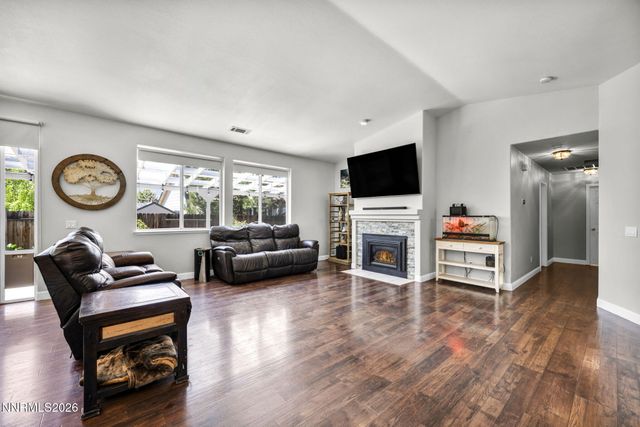 1778 Bougainvillea Drive, Minden, NV 89423