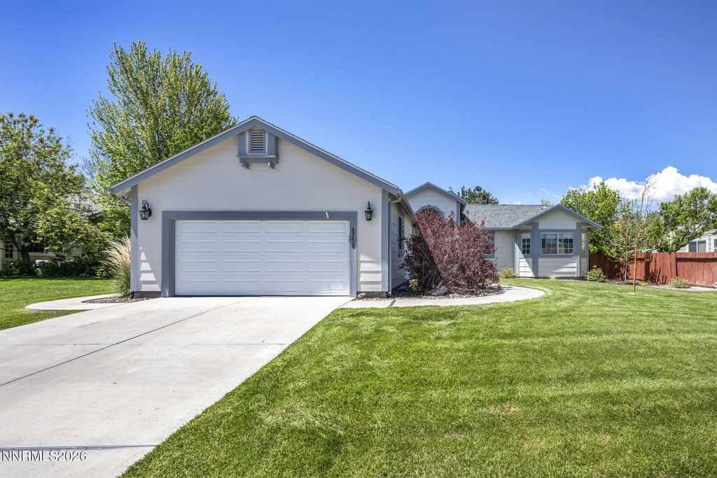 1778 Bougainvillea Drive, Minden, NV 89423