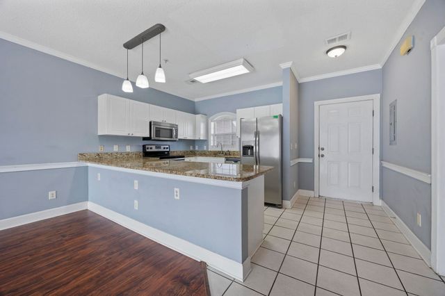 4856 Carnation Cir Apt 204, Myrtle Beach, SC 29577