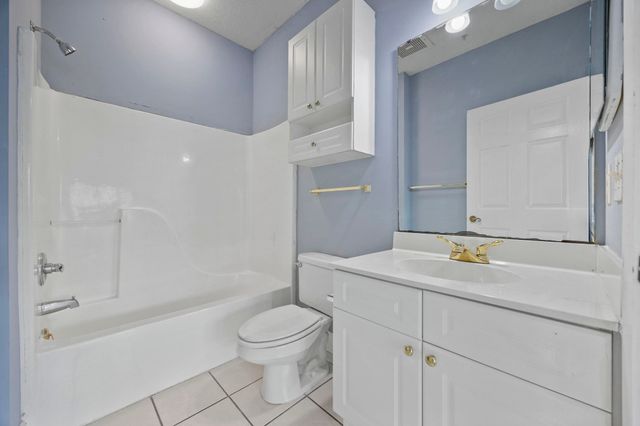 4856 Carnation Cir Apt 204, Myrtle Beach, SC 29577