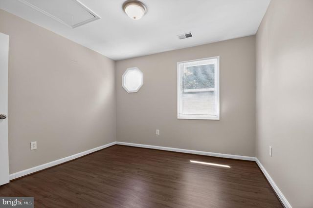 1819 ANDERSON RD, Falls Church, VA 22043