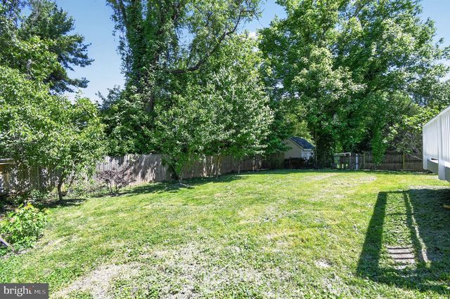 1819 ANDERSON RD, Falls Church, VA 22043