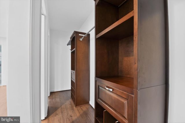 1819 ANDERSON RD, Falls Church, VA 22043