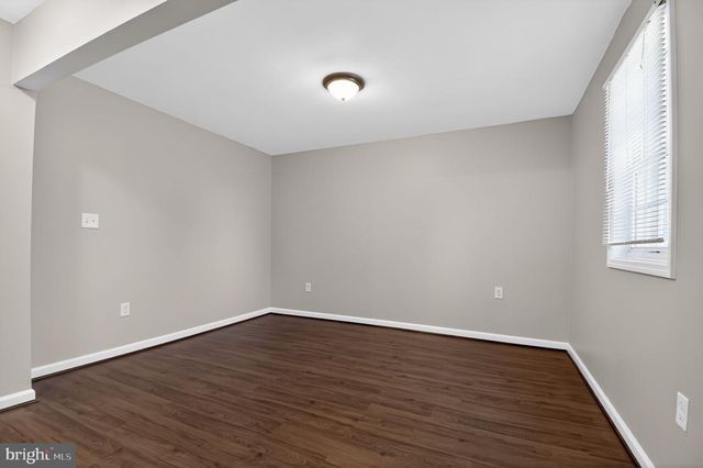 1819 ANDERSON RD, Falls Church, VA 22043