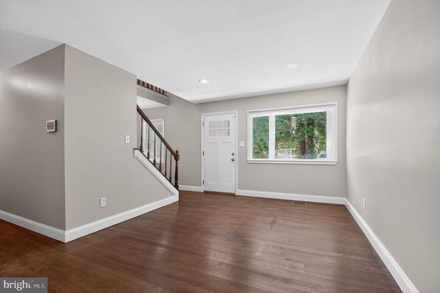 1819 ANDERSON RD, Falls Church, VA 22043