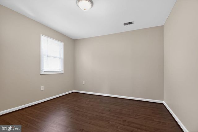 1819 ANDERSON RD, Falls Church, VA 22043