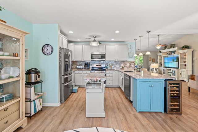 1640 Hack Ct., Surfside Beach, SC 29575