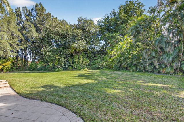 16164 Bridlewood Circle, Delray Beach, FL 33445