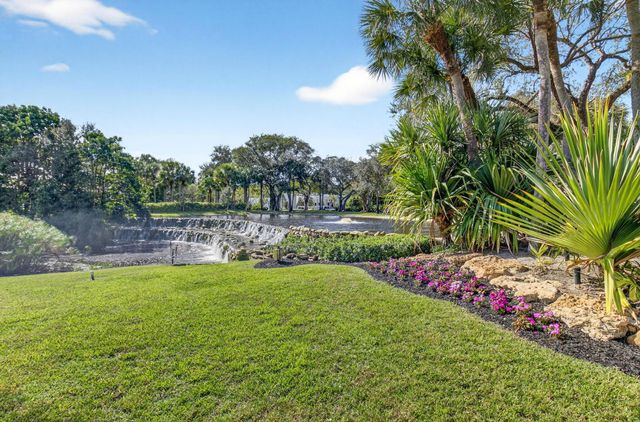 16164 Bridlewood Circle, Delray Beach, FL 33445