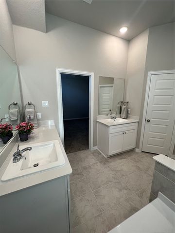 1107 Mesa Street, Sherman, TX 75090