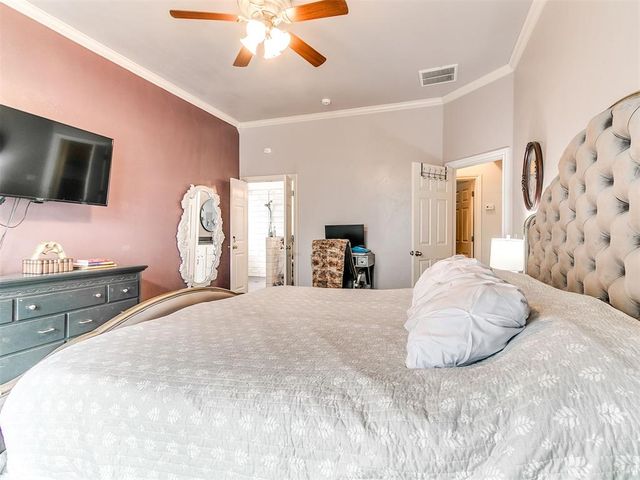 10801 NW 118th Place, Yukon, OK 73099