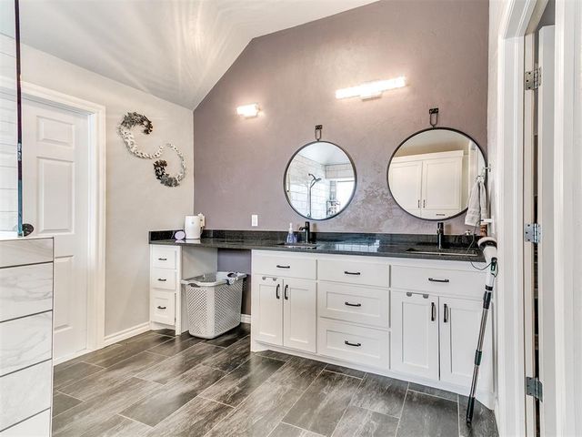 10801 NW 118th Place, Yukon, OK 73099