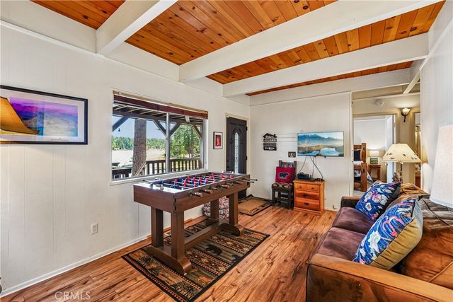 701 Cove, Big Bear Lake, CA 92315