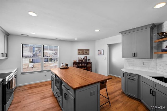 1248 Shirley Ridge Dr. 7C, Unincorporated, MO 63304