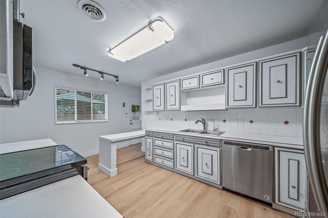 3124 S Vine Court, Englewood, CO 80113