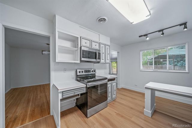 3124 S Vine Court, Englewood, CO 80113