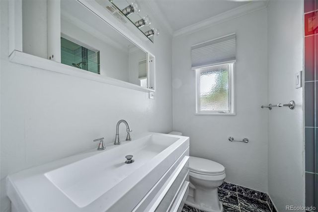 3124 S Vine Court, Englewood, CO 80113