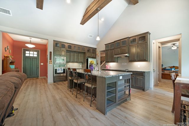 1014 Bridlewood, New Braunfels, TX 78132