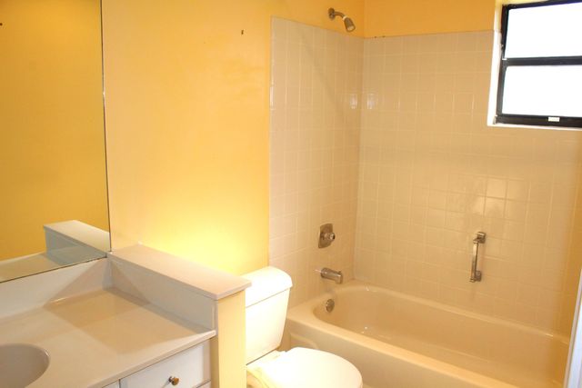 9825 Clusia Tree Drive B, Boynton Beach, FL 33436