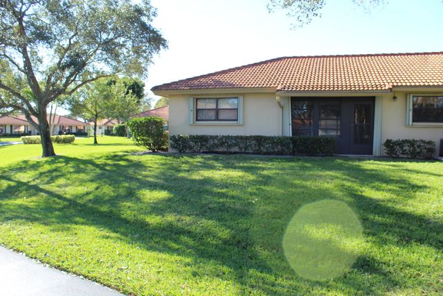 9825 Clusia Tree Drive B, Boynton Beach, FL 33436