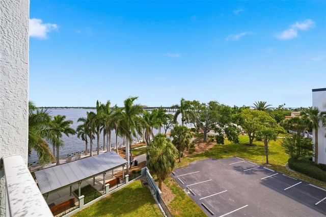 210 3RD STREET W 8305, Bradenton, FL 34205