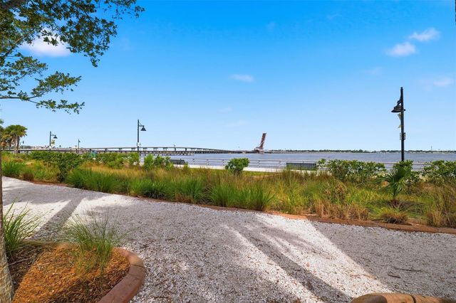 210 3RD STREET W 8305, Bradenton, FL 34205