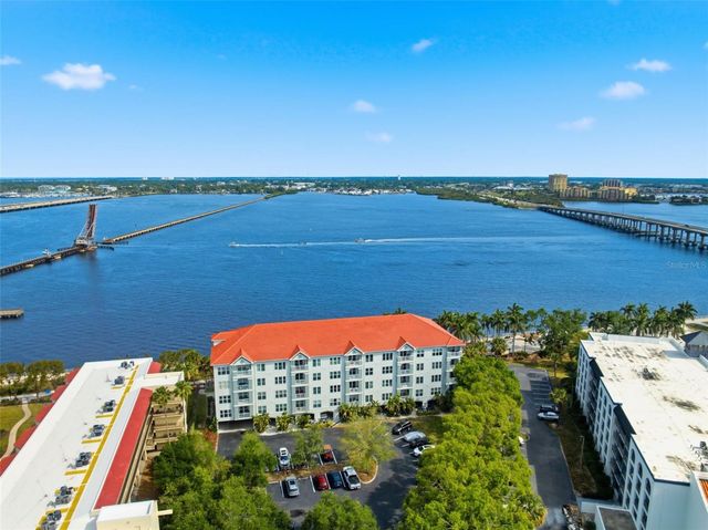 210 3RD STREET W 8305, Bradenton, FL 34205
