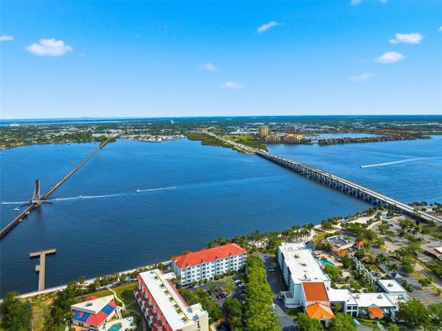 210 3RD STREET W 8305, Bradenton, FL 34205