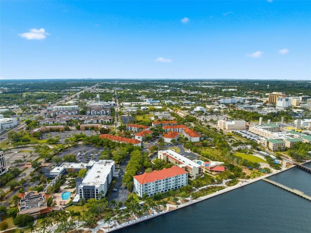 210 3RD STREET W 8305, Bradenton, FL 34205