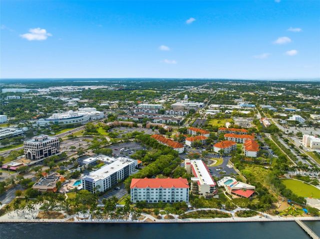 210 3RD STREET W 8305, Bradenton, FL 34205