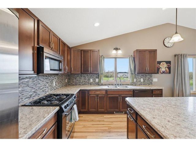 1629 83rd Street, New Richmond, WI 54017