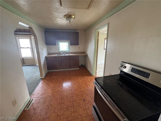 1231 E 346th Street, Eastlake, OH 44095