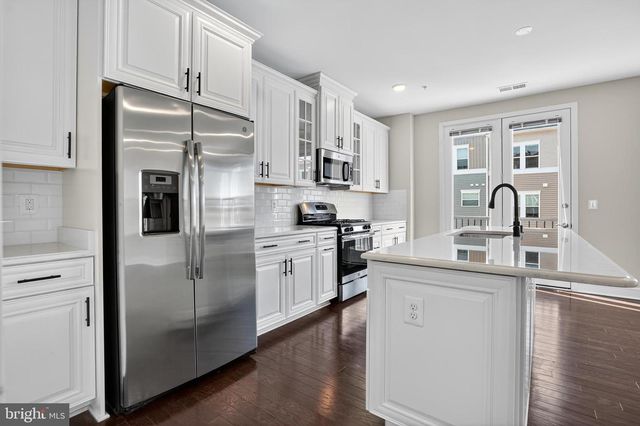 41956 PICKWICK MILL TER, Aldie, VA 20105