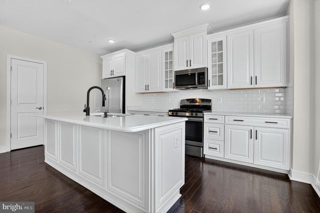 41956 PICKWICK MILL TER, Aldie, VA 20105