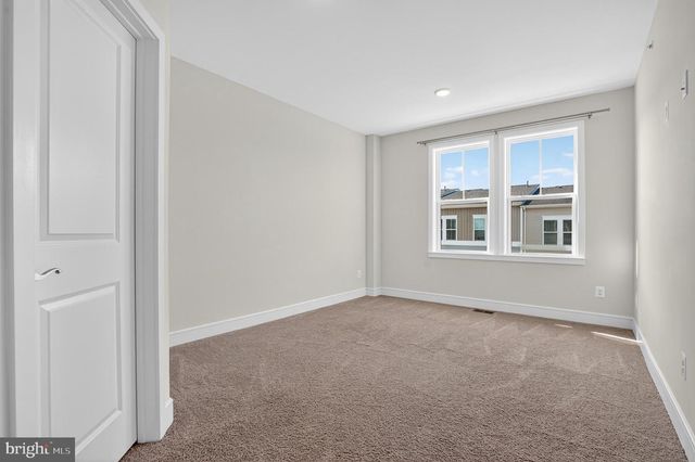 41956 PICKWICK MILL TER, Aldie, VA 20105