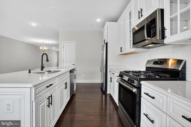 41956 PICKWICK MILL TER, Aldie, VA 20105