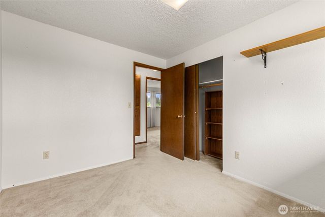 4508 Military Road E, Tacoma, WA 98446