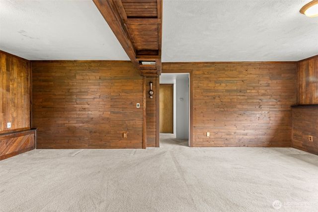 4508 Military Road E, Tacoma, WA 98446