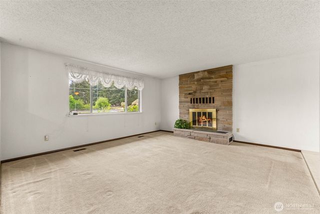 4508 Military Road E, Tacoma, WA 98446