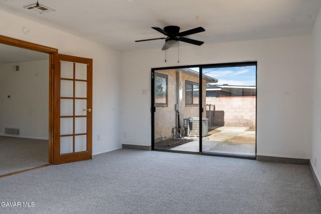 43714 Heaton Avenue, Lancaster, CA 93534