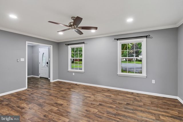 106 TUNIS CT, Stephens City, VA 22655