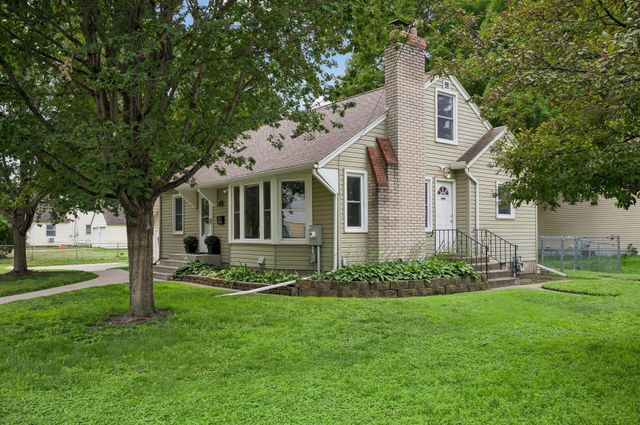 4957 Florida Avenue N, Crystal, MN 55428