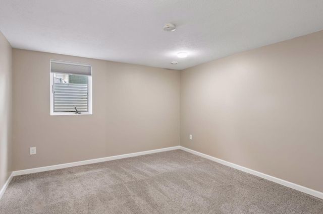 4957 Florida Avenue N, Crystal, MN 55428