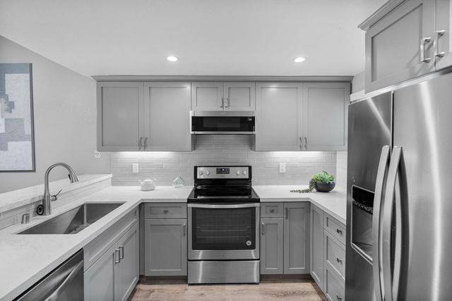 2207 Summereve Court, San Jose, CA 95122
