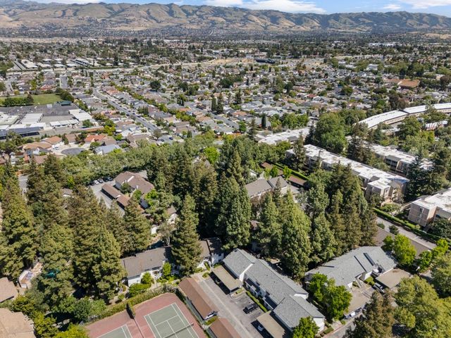 2207 Summereve Court, San Jose, CA 95122