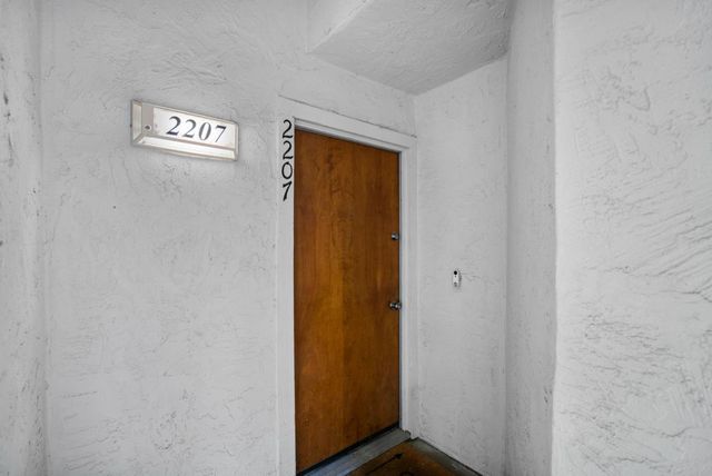 2207 Summereve Court, San Jose, CA 95122