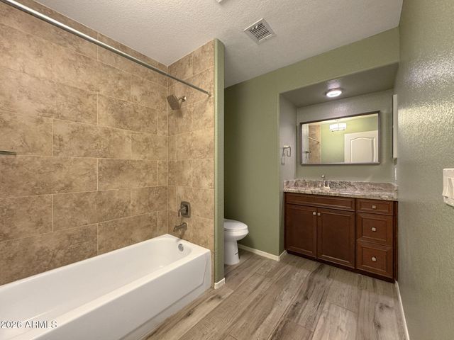 6491 W WAHALLA Lane, Glendale, AZ 85308