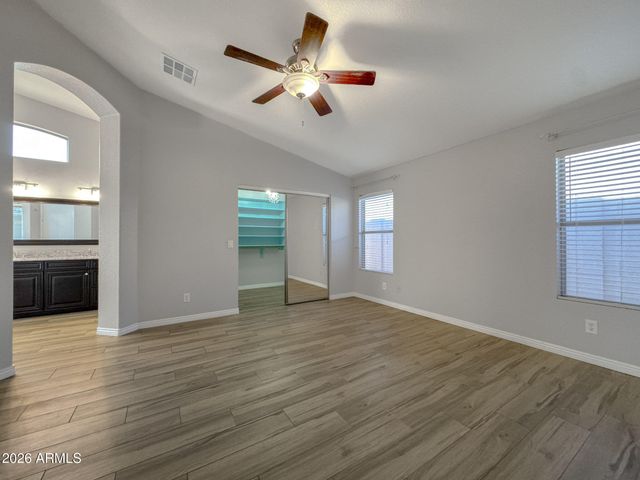 6491 W WAHALLA Lane, Glendale, AZ 85308