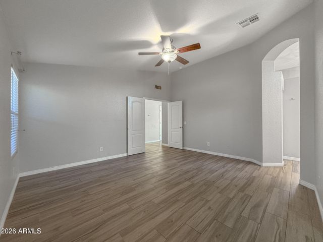 6491 W WAHALLA Lane, Glendale, AZ 85308